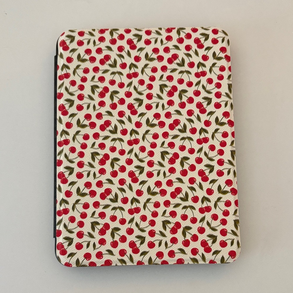 Cherry Pattern eBook Reader Sleeve - Cream & Red - Picture 2 of 5
